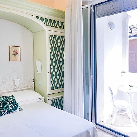 Hotel Orizzonte Bellaria-Igea Marina Exterior foto